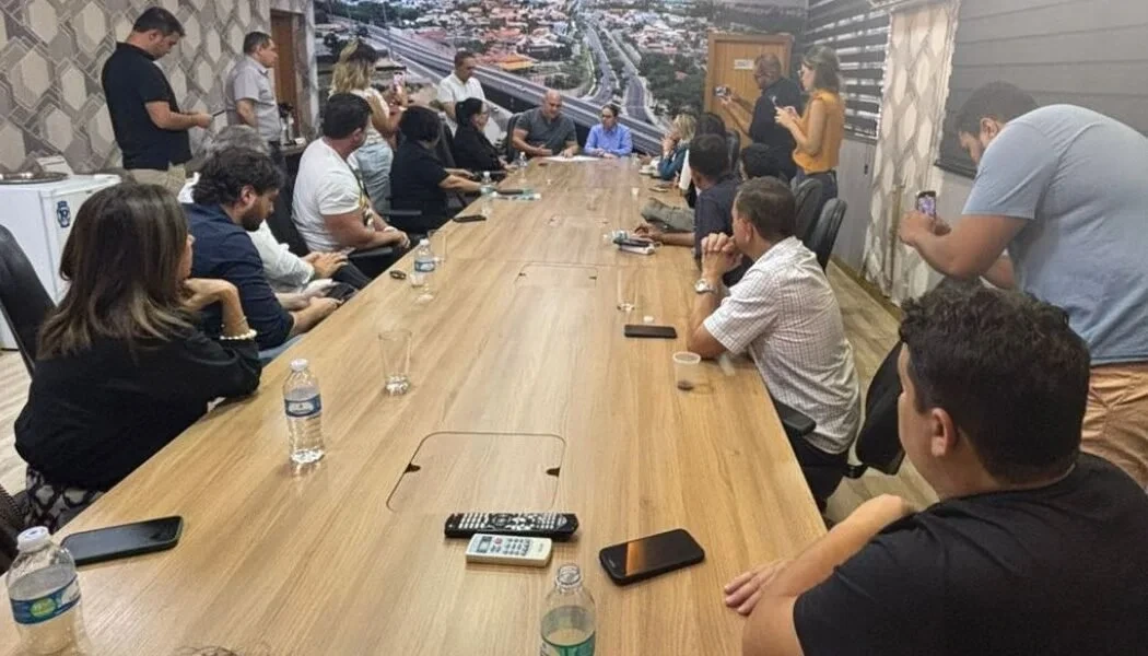 Vereador Alex Rodrigues se reúne com o prefeito Abílio para discutir plano emergencial contra alagamentos em Cuiabá