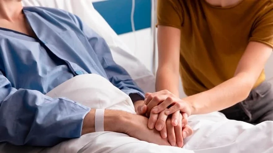 Vereador Alex Rodrigues apresenta projeto de lei para proteger mulheres de violência sexual em hospitais de Cuiabá
