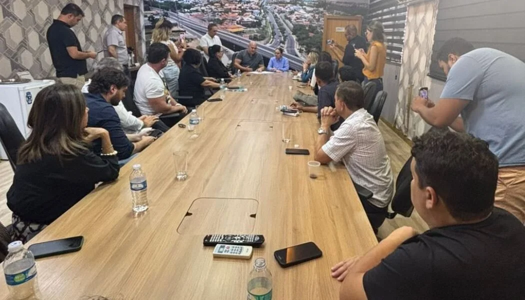 Vereador Alex Rodrigues se reúne com o prefeito Abílio para discutir plano emergencial contra alagamentos em Cuiabá